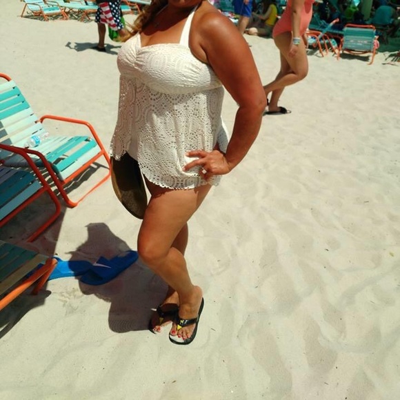 Tankini - Picture 7 of 7